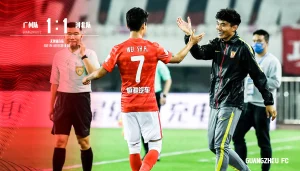 广州队1-1河北队