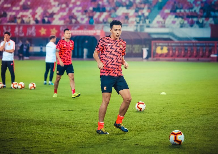 2019年4月19日 PM 18:56