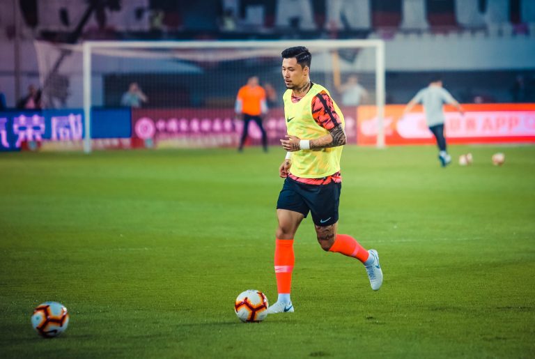 2019年4月19日 PM 18:56