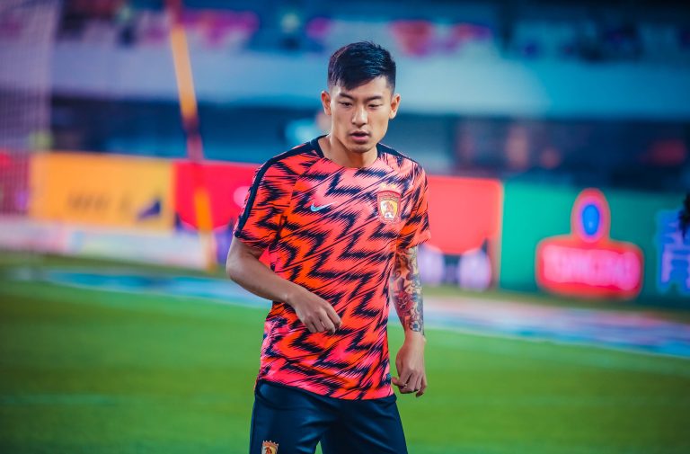 2019年4月19日 PM 18:57